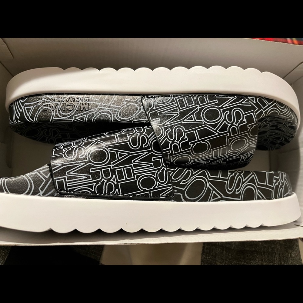 Michael Kors Tyra Slides Black Optic White, size 9M (new).